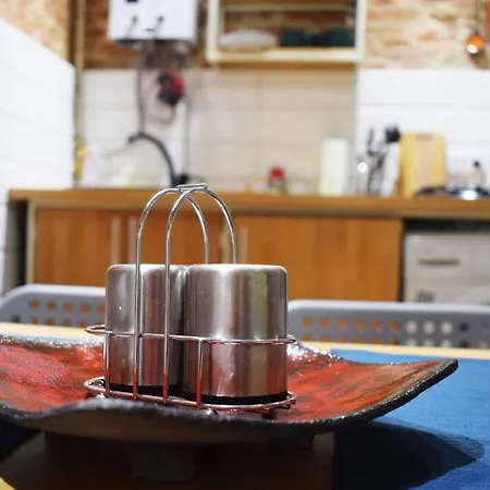 Art On Rynok Square Апартаменти *