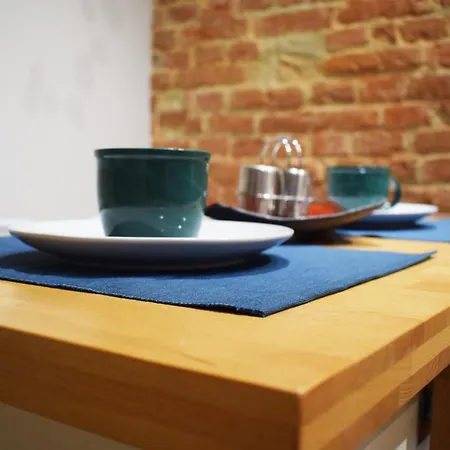 Апартаменти Art On Rynok Square *