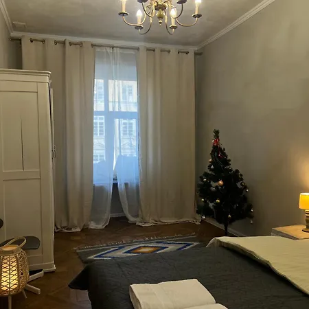 Apartment Art On Rynok Square Lviv