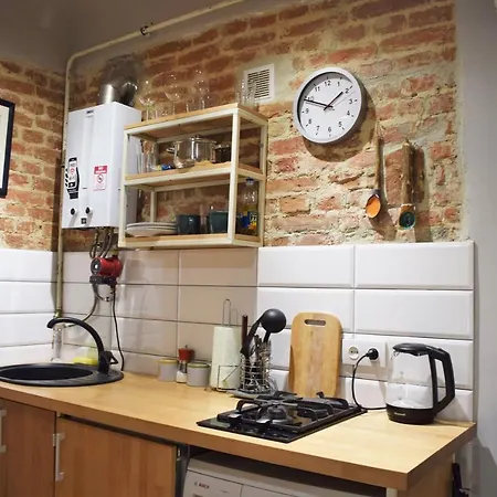 Art On Rynok Square Lviv