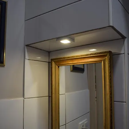 Appartement Art On Rynok Square Lviv