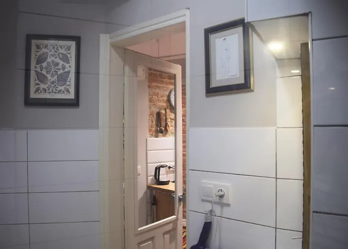 Art On Rynok Square Lviv