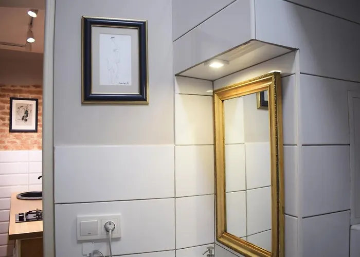 Art On Rynok Square Апартаменты *